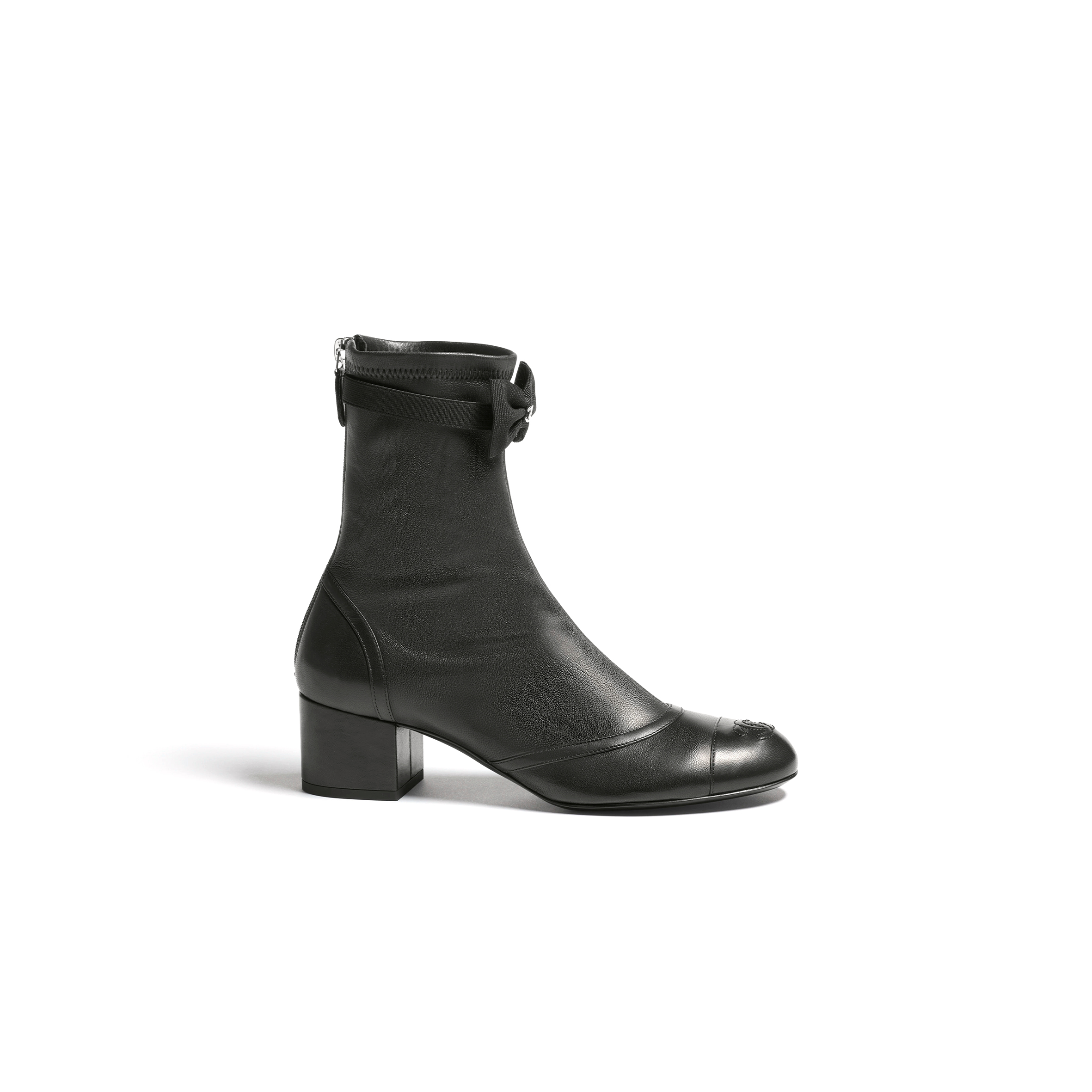 CHANEL SHORT BOOTS G46755 CHANEL SHORT BOOTS G46755